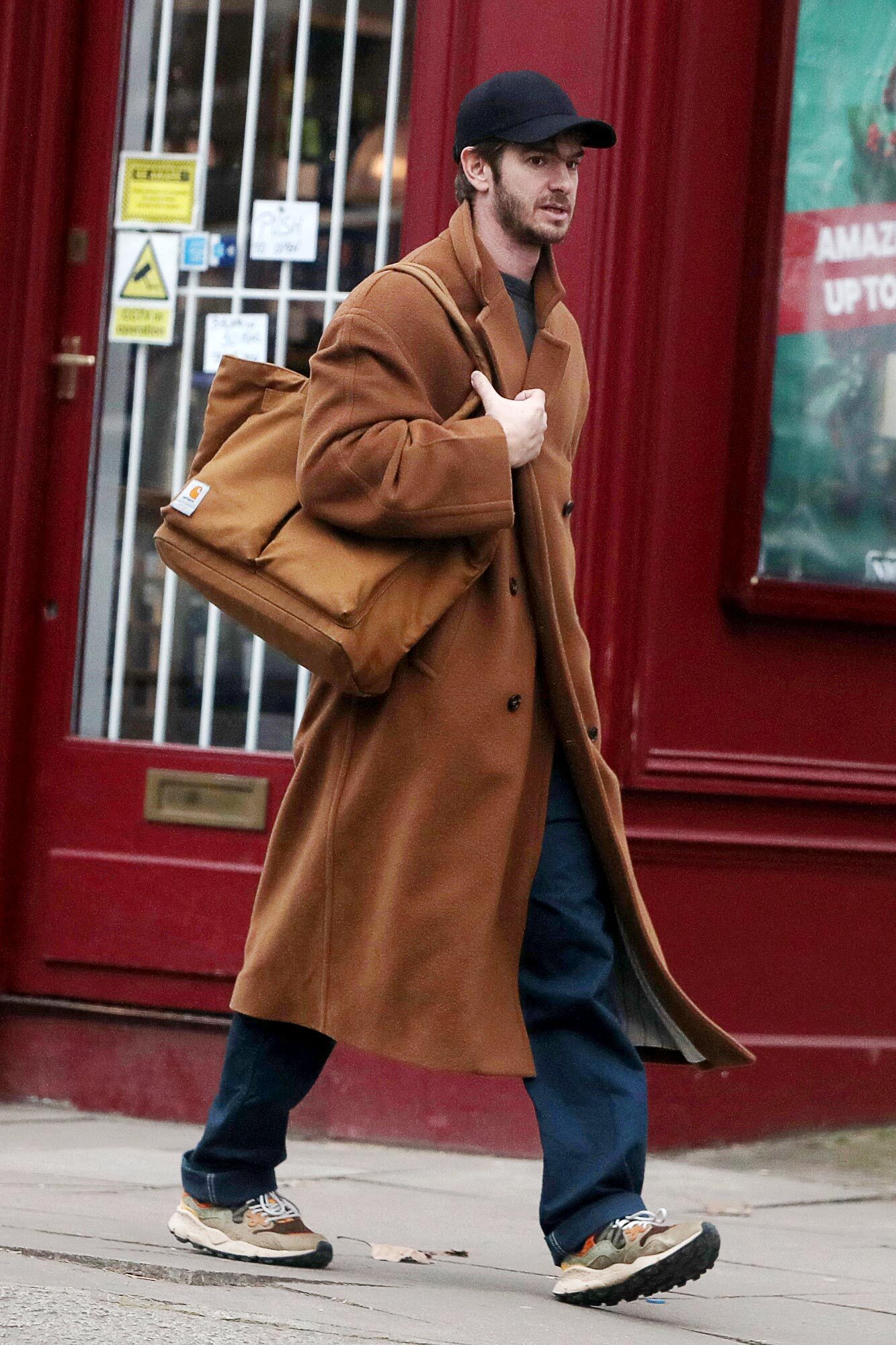 Unpacking the British Celebrity Boyfriend Phenomenon: Harry Styles and More