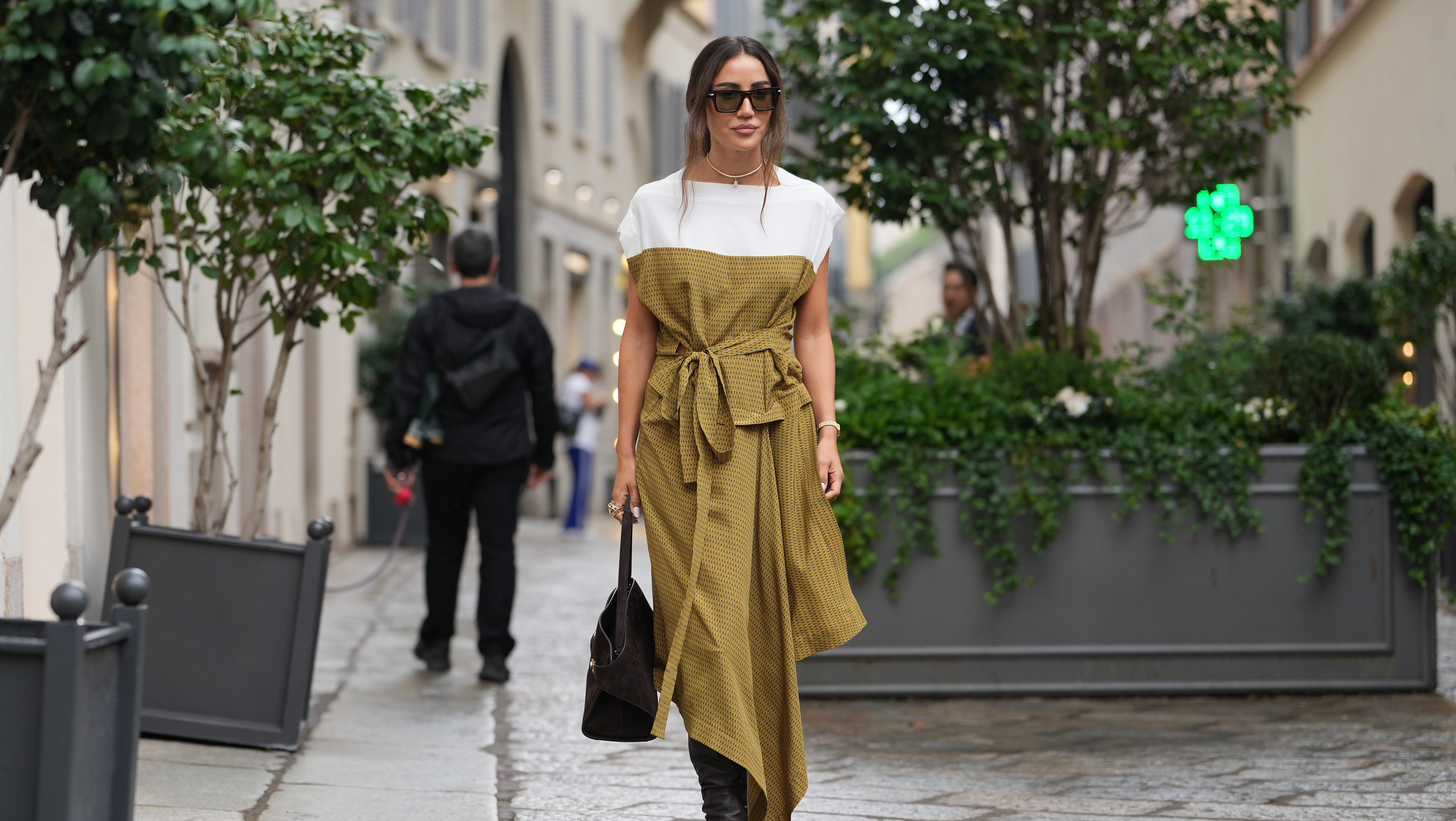 Love Handles? 17 Slimming Fall Dresses That Magically Hide a Muffin Top