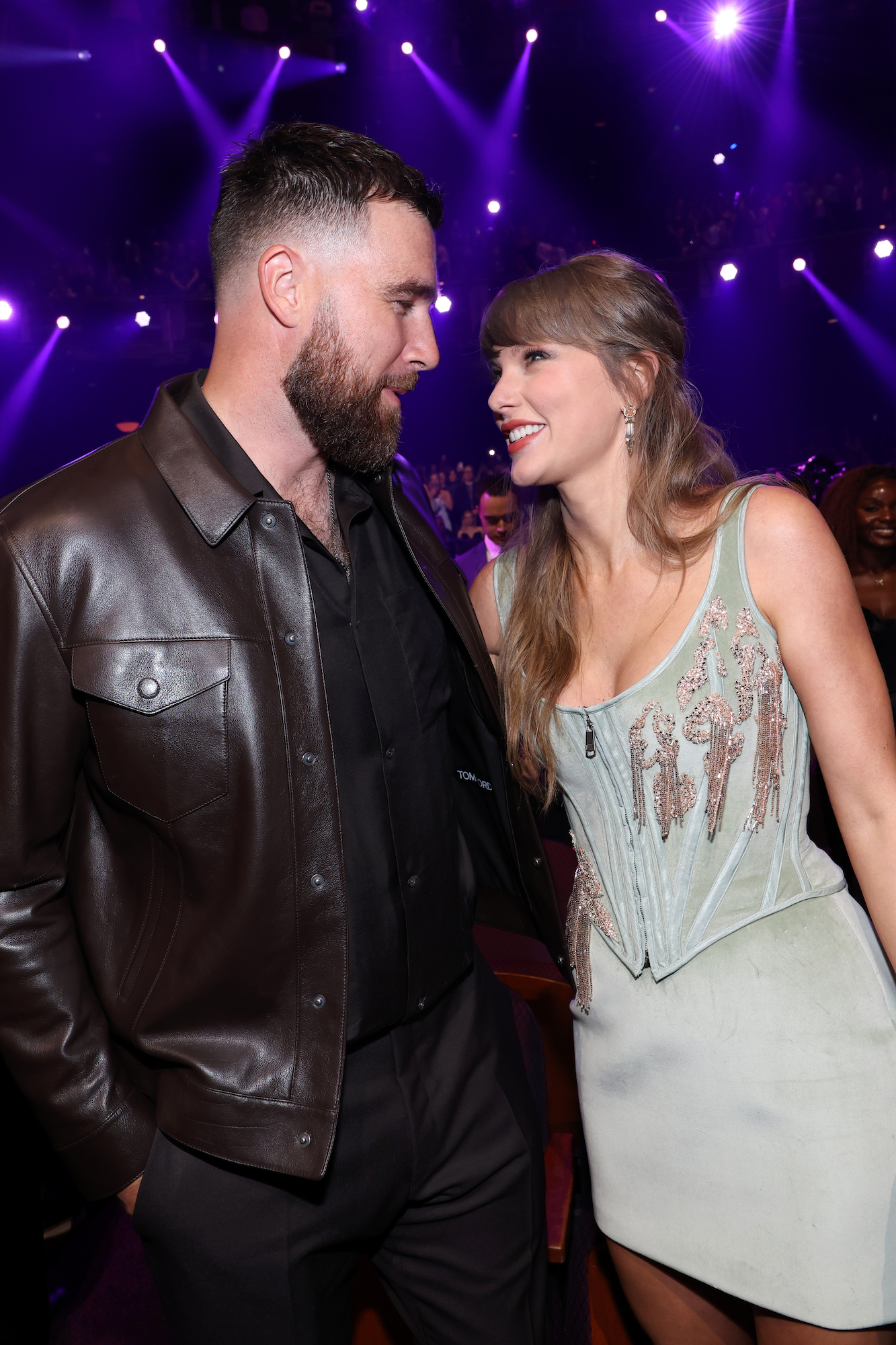 Taylor Swift Dedicates Award Win to Fiancé Travis Kelce