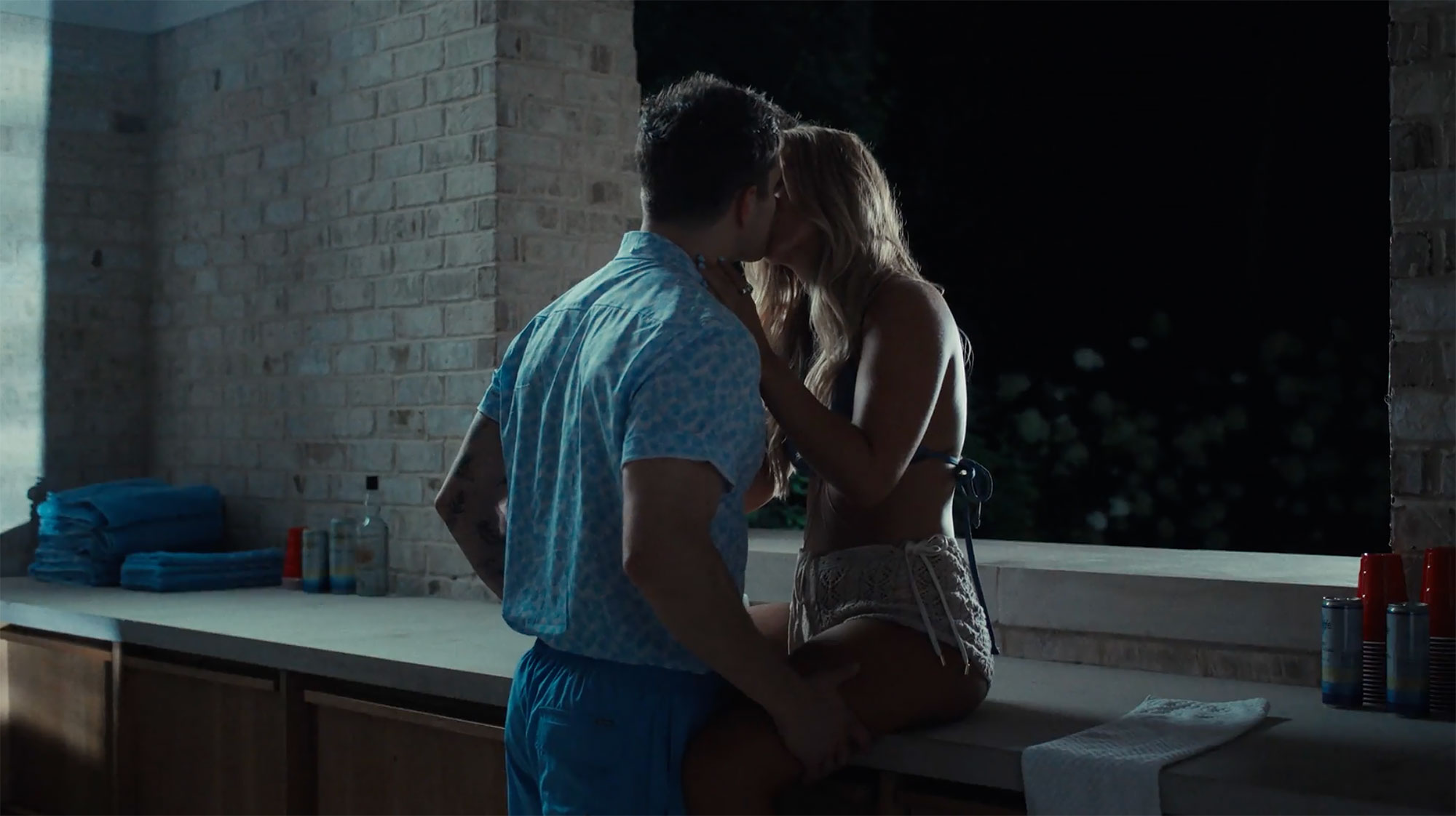 Ashley Cooke Dishes on Kissing Comedian Matt Rife in Her New Music Video