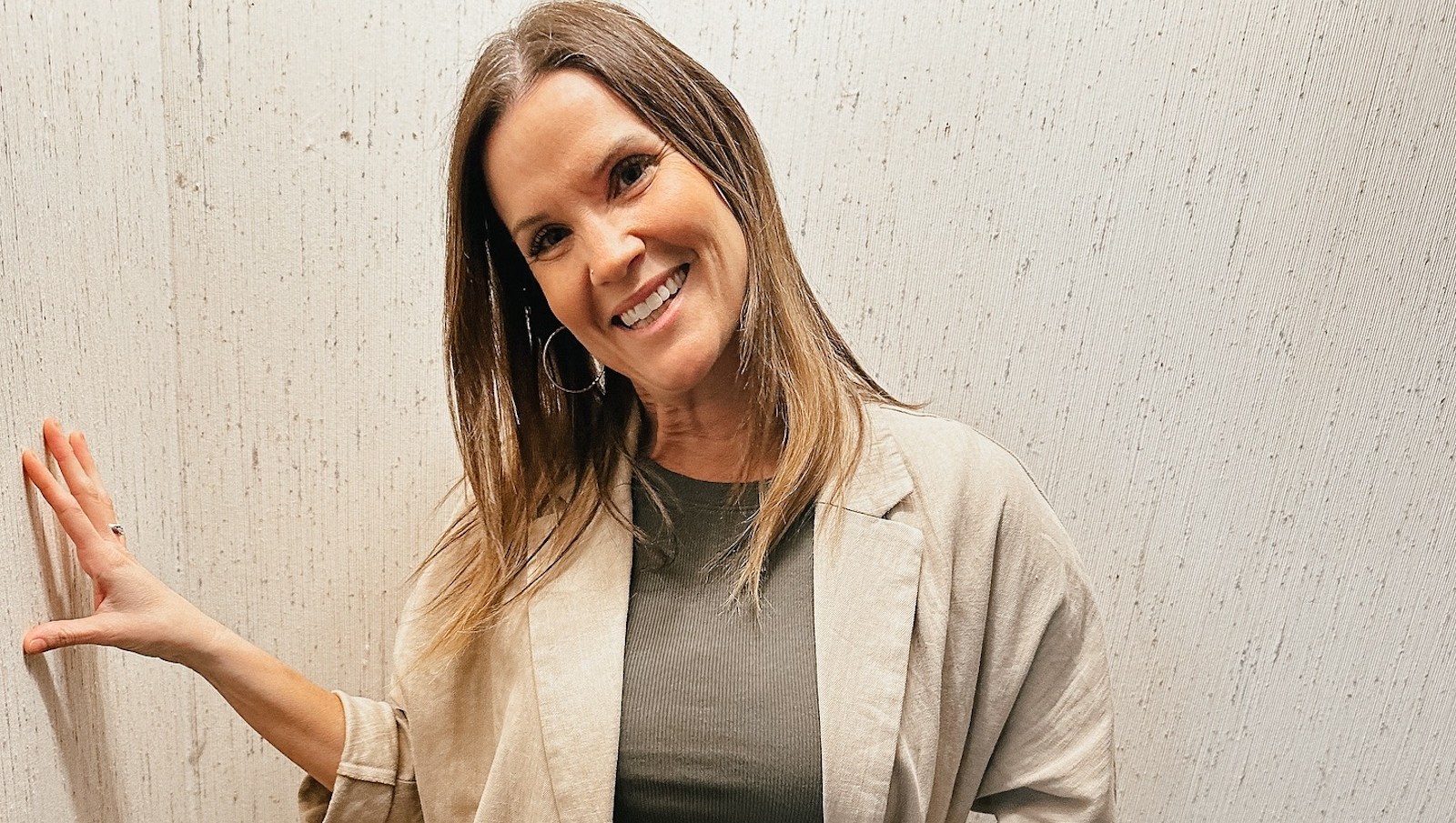 HGTV’s Leslie Davis Confirms Divorce After Engagement News Confusion