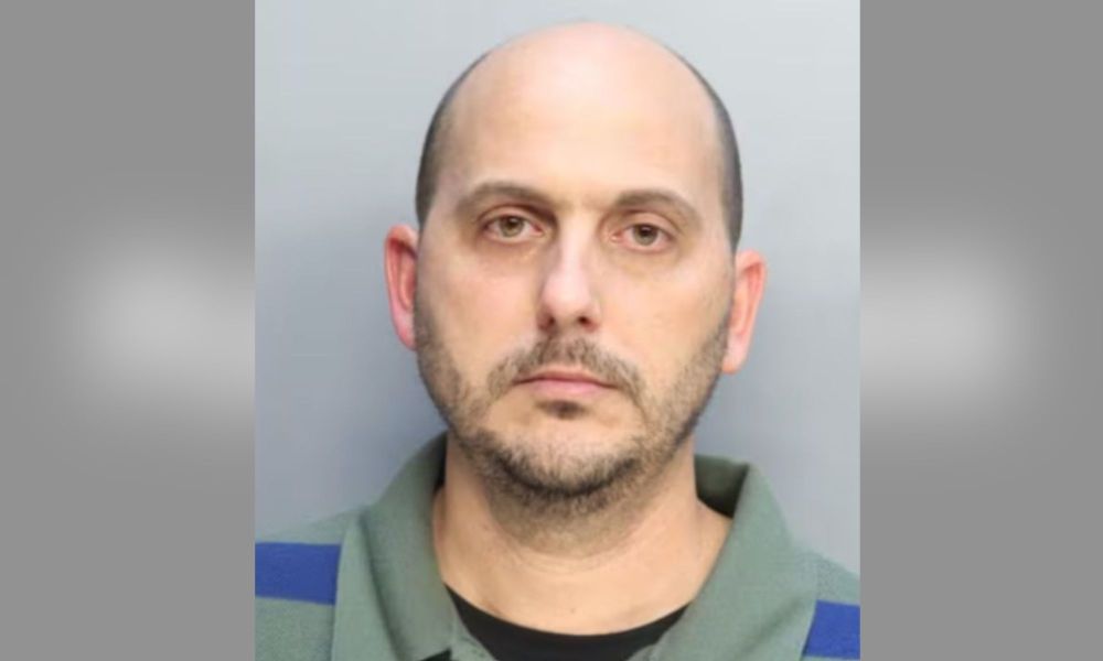 Dad Beat Daughter, 5, Because She Gave Middle Finger to Her Teacher