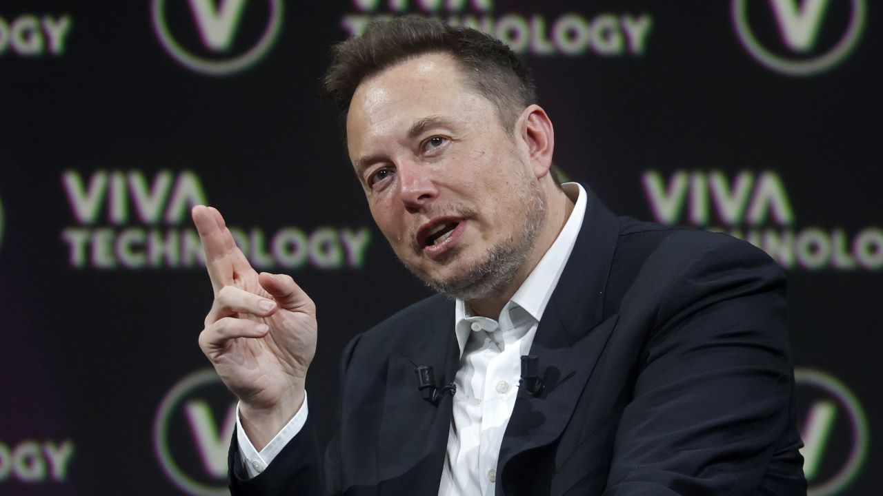 Musk says AI and robotics are 'only' things that can solve massive US debt crisis