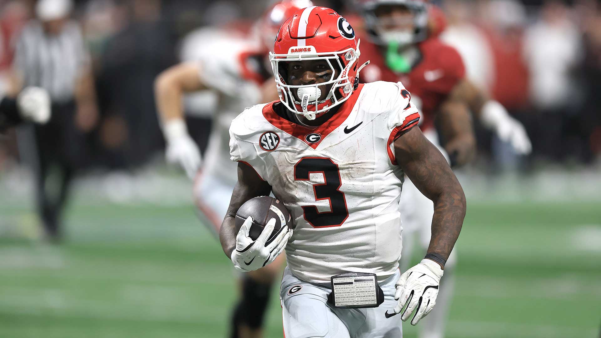 Running for Something Bigger: Nate Frazier Pours His Soul Into Every Yard For Georgia