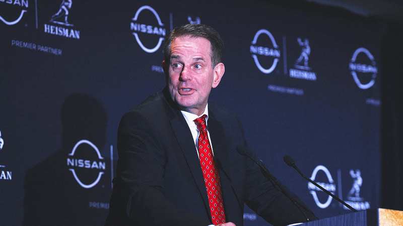 Indiana Hoosiers HC Curt Cignetti Becomes 1st Back-to-Back AP Coach of the Year