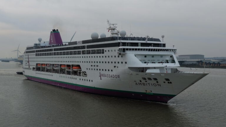 Storms Austen and Boelo Force Ambassador Ship to Swap Five Norway Ports
