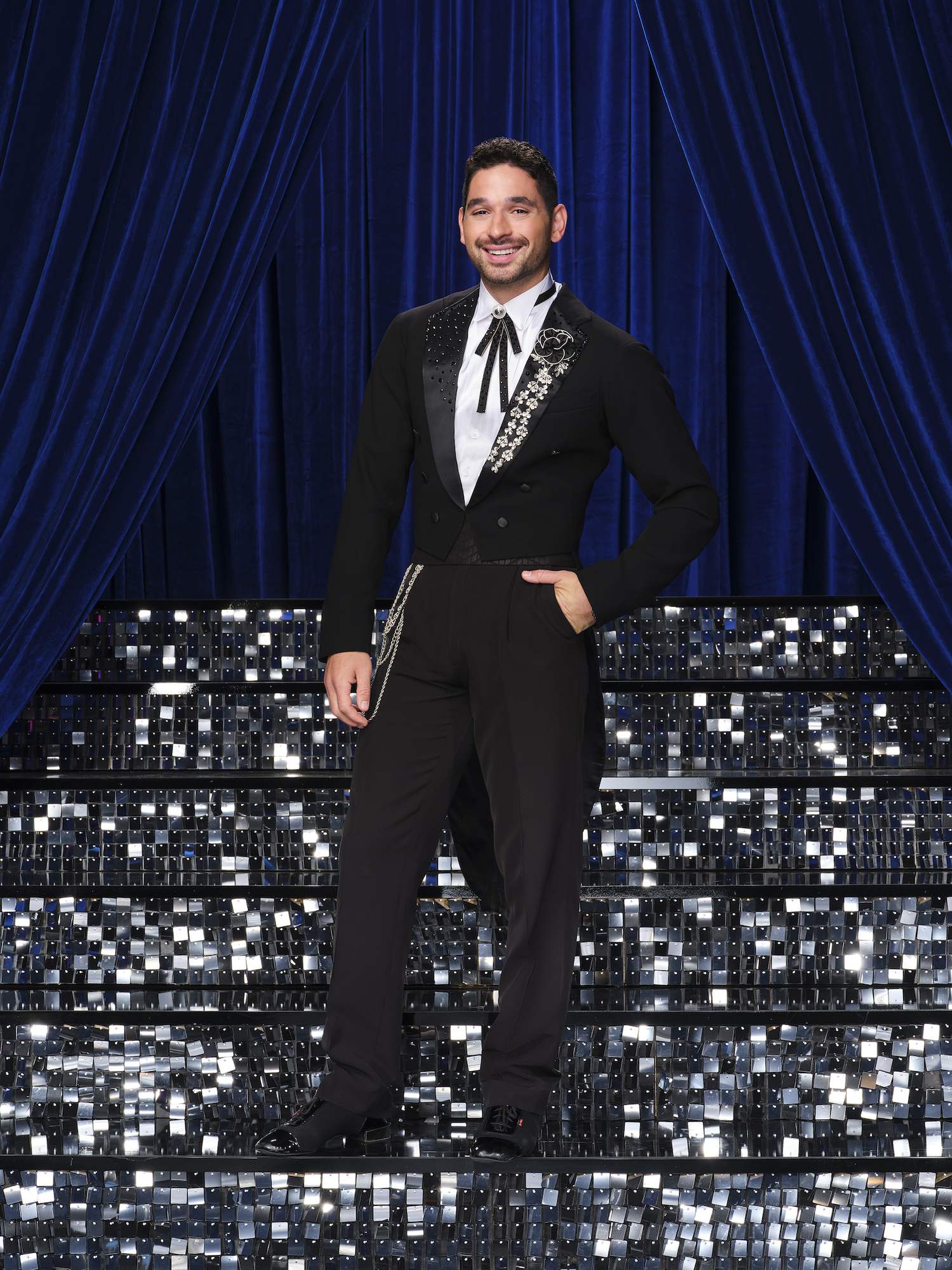 Jenna Dewan's New 'DWTS' Partner Revealed After Val Chmerkovskiy Benched
