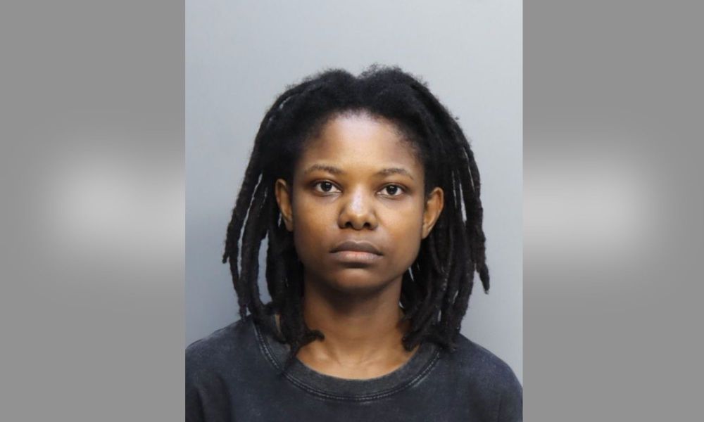 Florida Mom Arrested After Allegedly Forcing Daughter, 8, to Eat From Trash