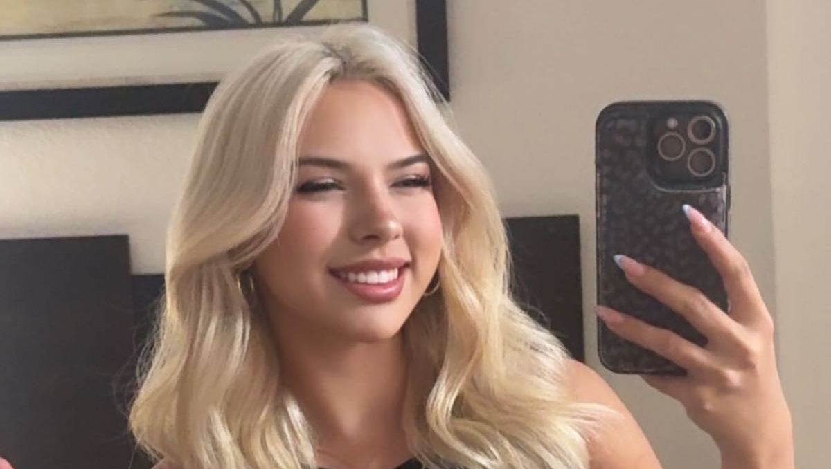 Hooters Calendar Girl, 22, ID'd as 2nd Victim in Fatal Crash With James Wehr