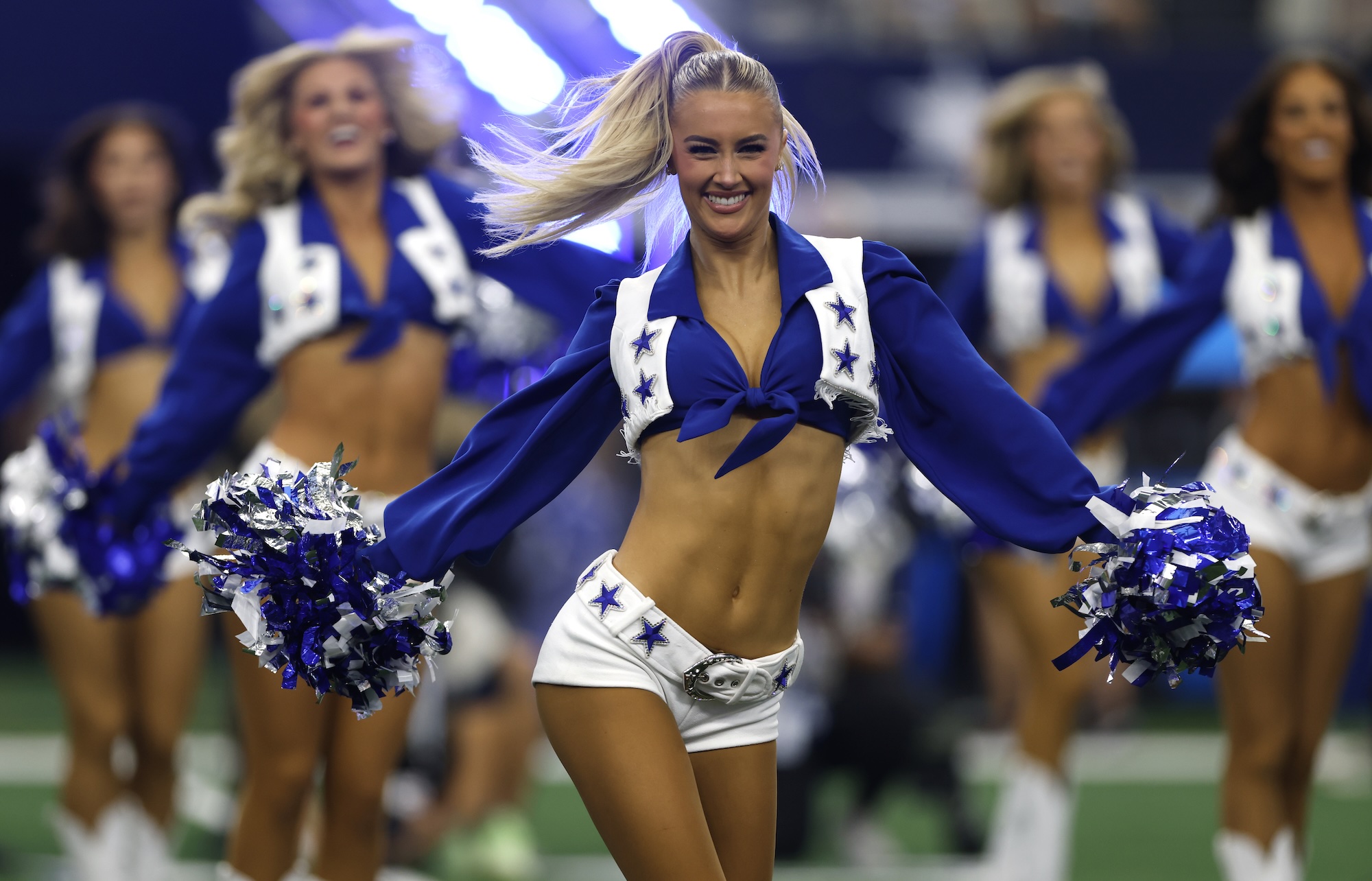 Dallas Cowboys Cheerleader Faith Ward Opens Up About Ponytail 'Controversy'