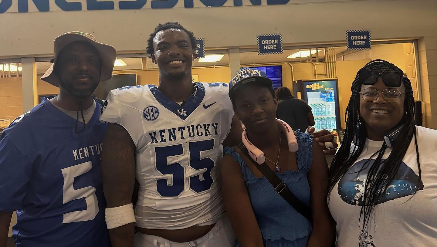 Kentucky Football Player Nic Smith Died by Suicide at Age 20: Docs