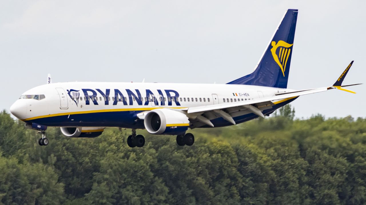 Ryanair 'reluctantly' ends mandatory fees for parents to sit with children amid investigation
