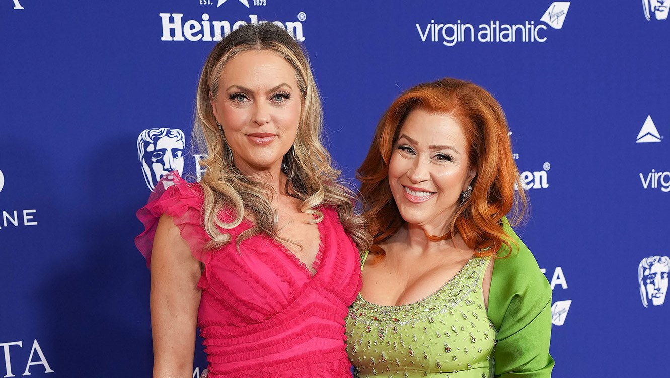 Elaine Hendrix, Jessica Alba, Hilaria Baldwin and More!