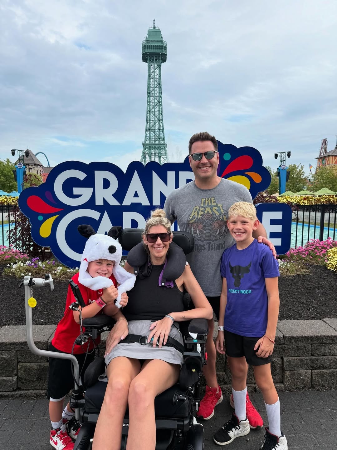 Late Influencer Sara Bennett's Husband Recalls Her 1st ALS Symptom