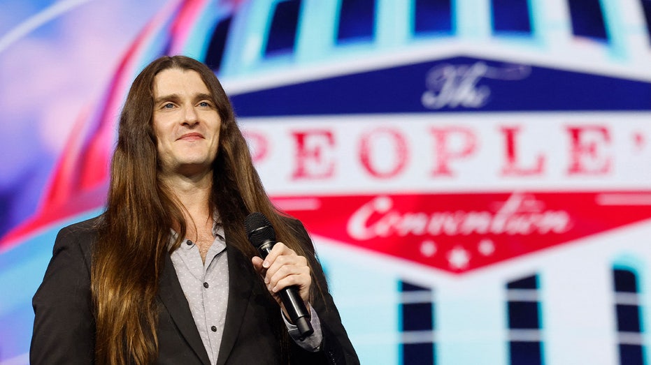 Deep blue New Jersey amid 'Lord of the Rings' moment to 'save their state' from Democrats: Scott Presler