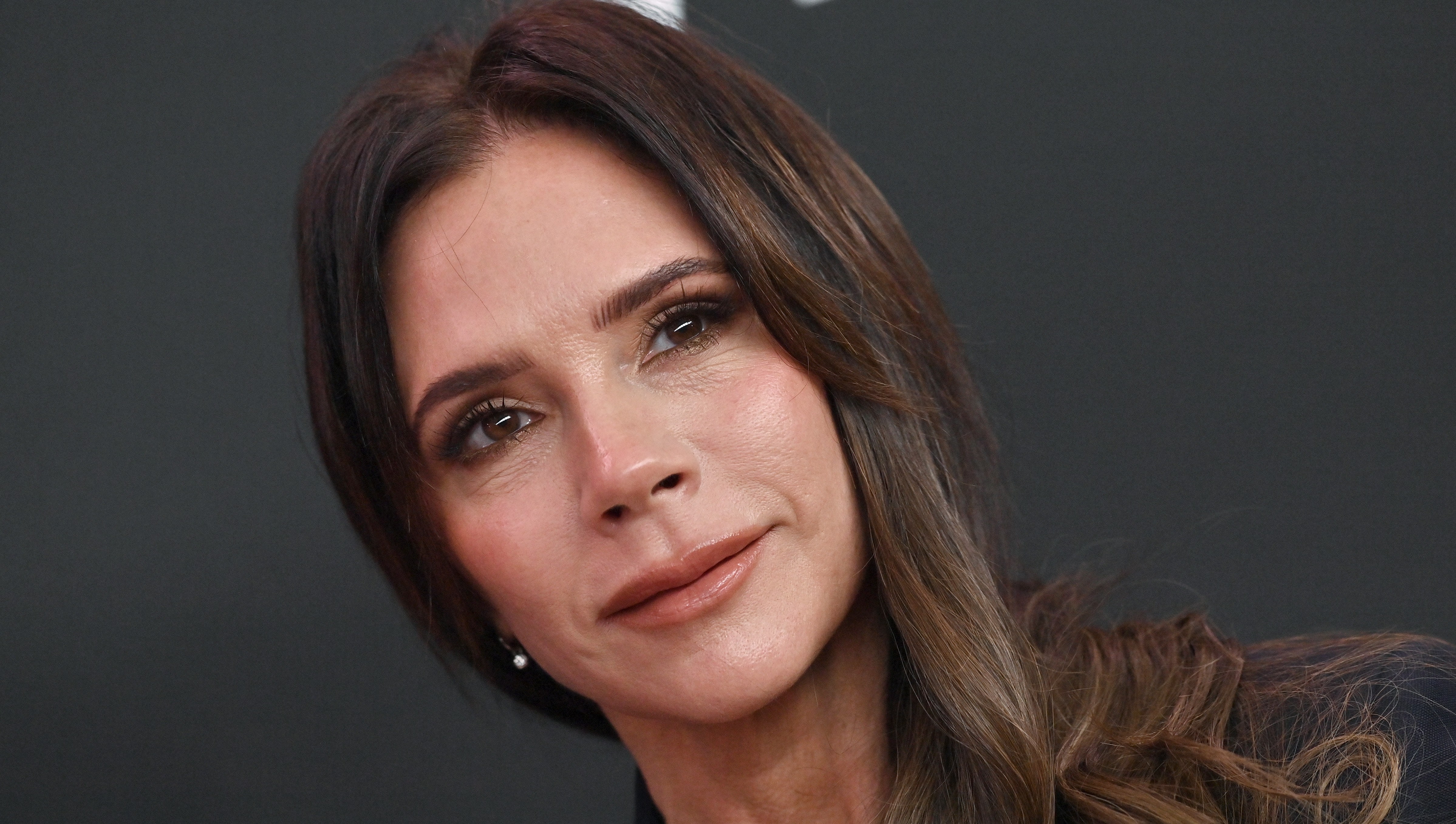 Get Victoria Beckham’s $900 Rich-Girl Sandals Look for Just $25