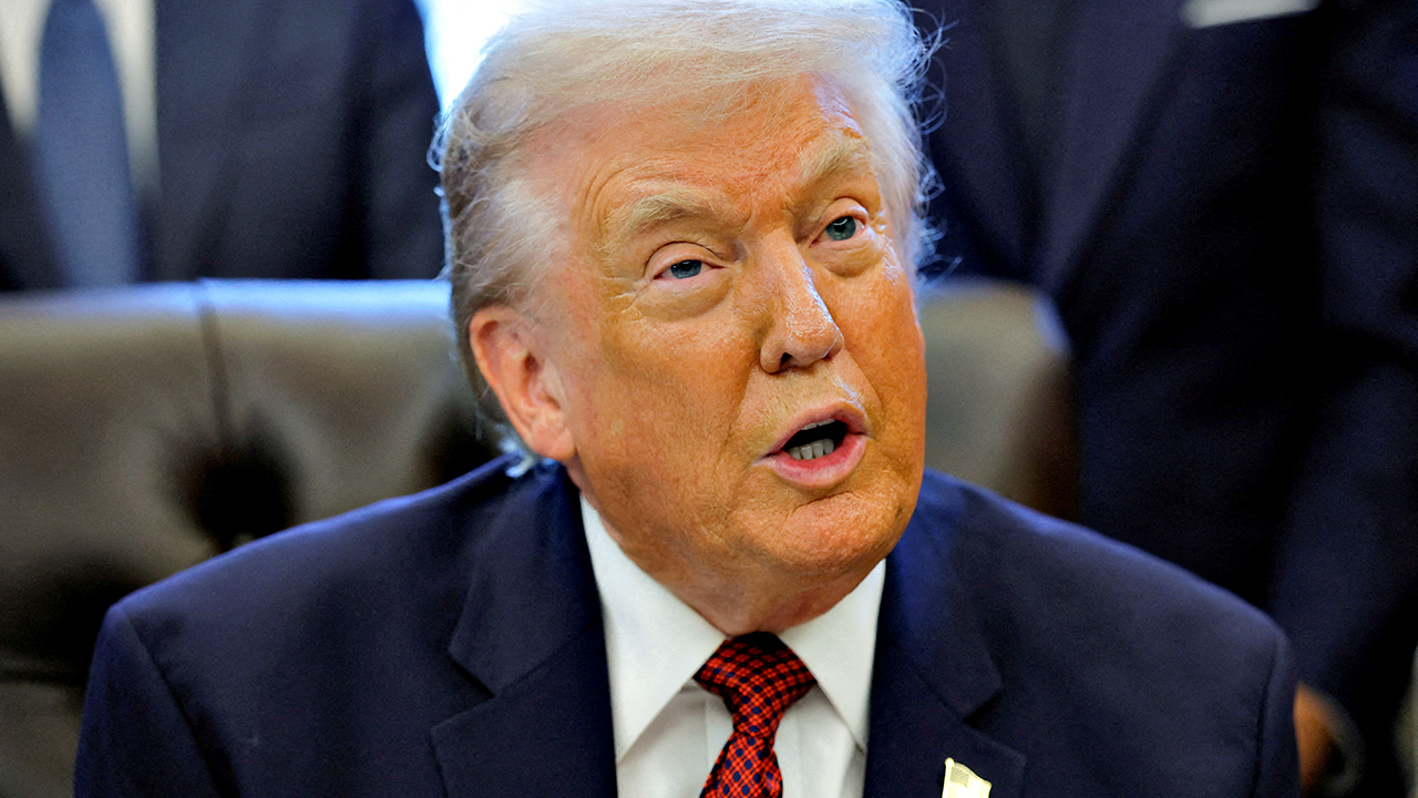 Trump says he will sign ‘One Rule’ executive order to federalize AI regulation