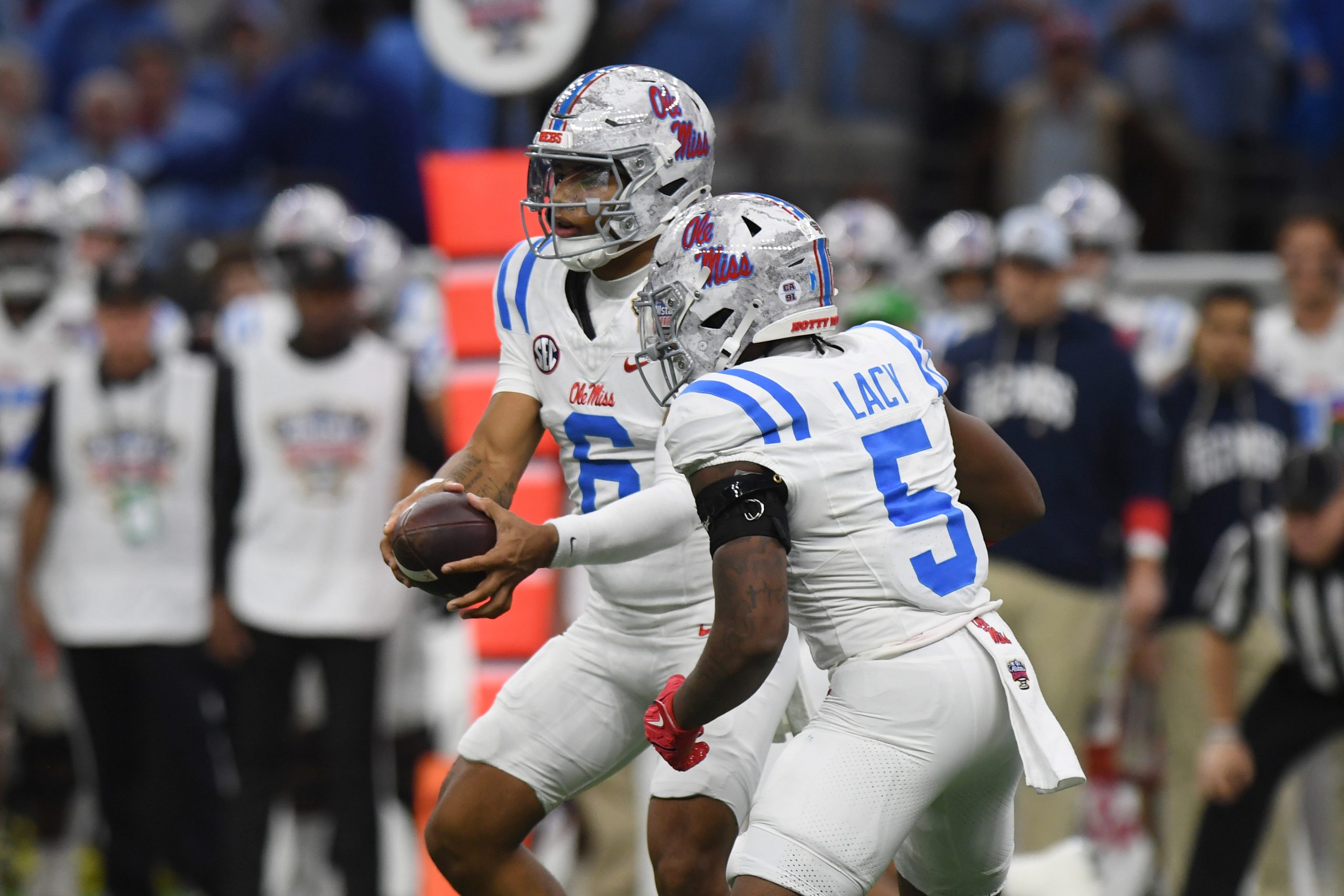 How to Bet on College Football Week 1 Including Clemson vs. LSU and Louisville vs. Ole Miss