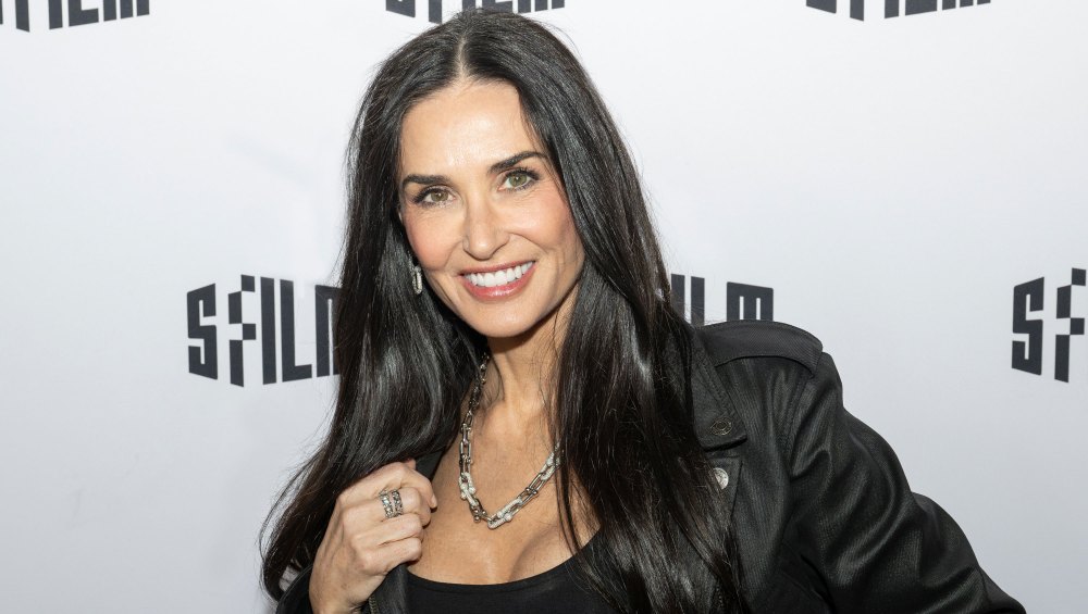 Demi Moore’s Fall-Coded Blazer Look Is Secretly on Amazon for Just $45