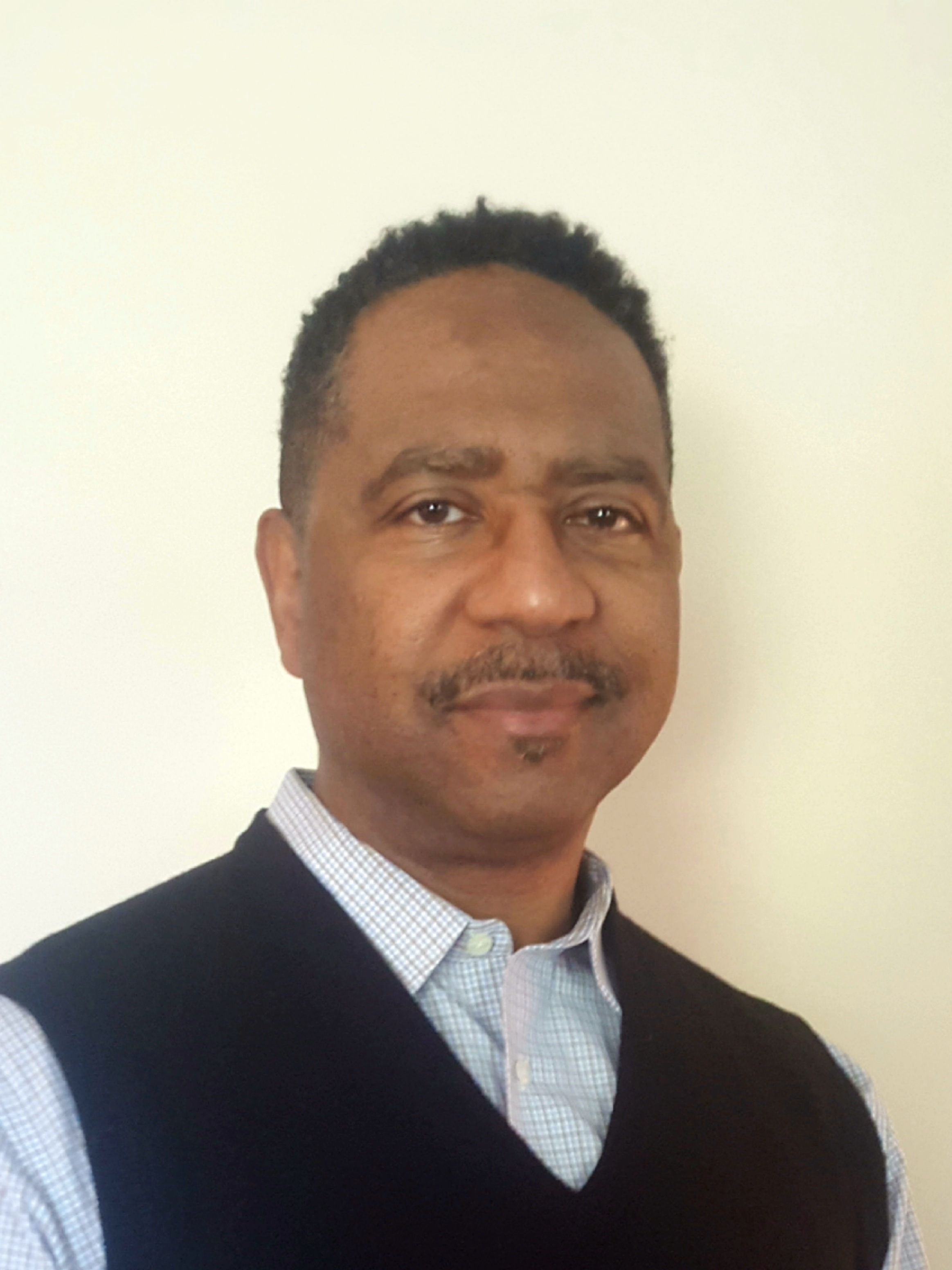 Russell Turner headshot