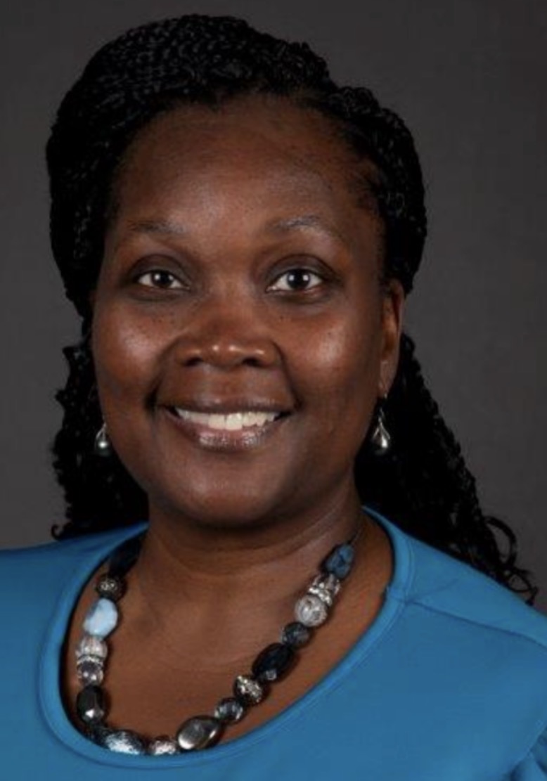 Nakeisha Davis headshot